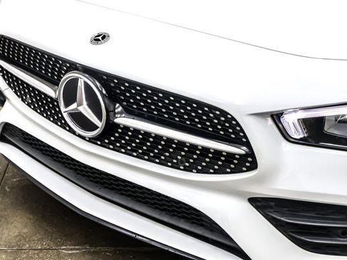 Used 2022 Mercedes-Benz CLA 250 image 14
