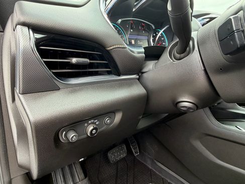 Used 2020 Chevrolet Traverse Premier w/ Redline Edition AWD/4WD image 21