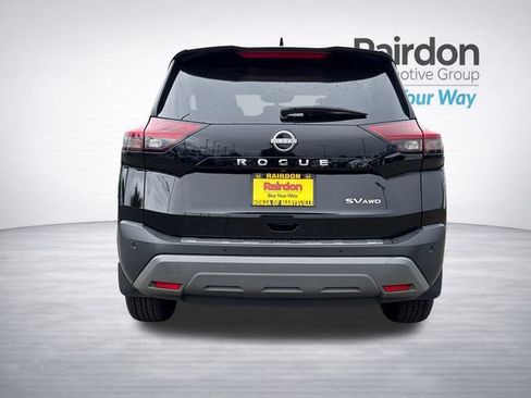 Used 2022 Nissan Rogue SV AWD/4WD image 6