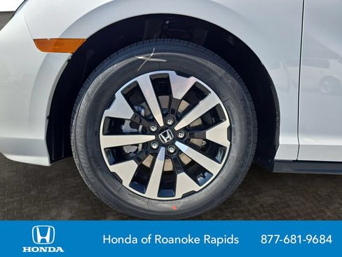 New 2026 Honda Odyssey EX-L image 9
