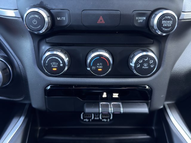 Used 2020 RAM 1500 Big Horn AWD/4WD image 23