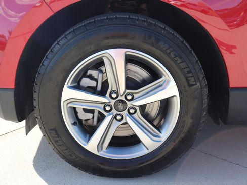 Used 2023 Ford Edge SEL w/ Convenience Package AWD/4WD image 32