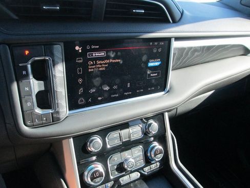 Used 2024 GMC Yukon Denali w/ Max Trailering Package image 30