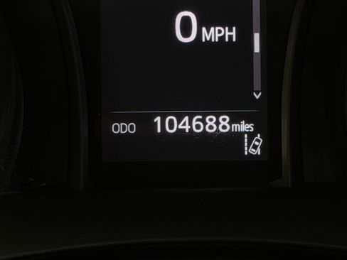 Used 2019 Toyota Camry SE image 20