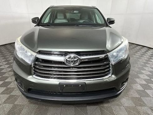 Used 2015 Toyota Highlander XLE AWD/4WD image 8