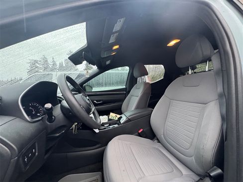 Used 2022 Hyundai Santa Cruz SE image 2