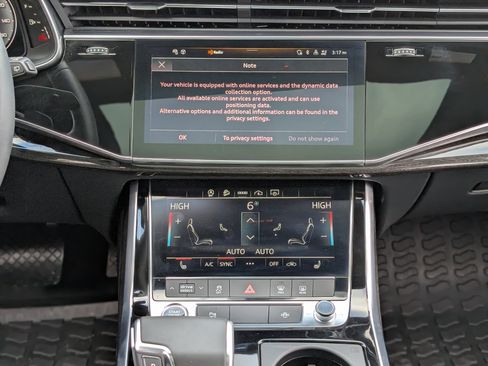 Used 2025 Audi Q7 2.0T Premium w/ Convenience Package image 29