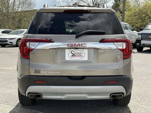 Used 2023 GMC Acadia SLT FWD image 7