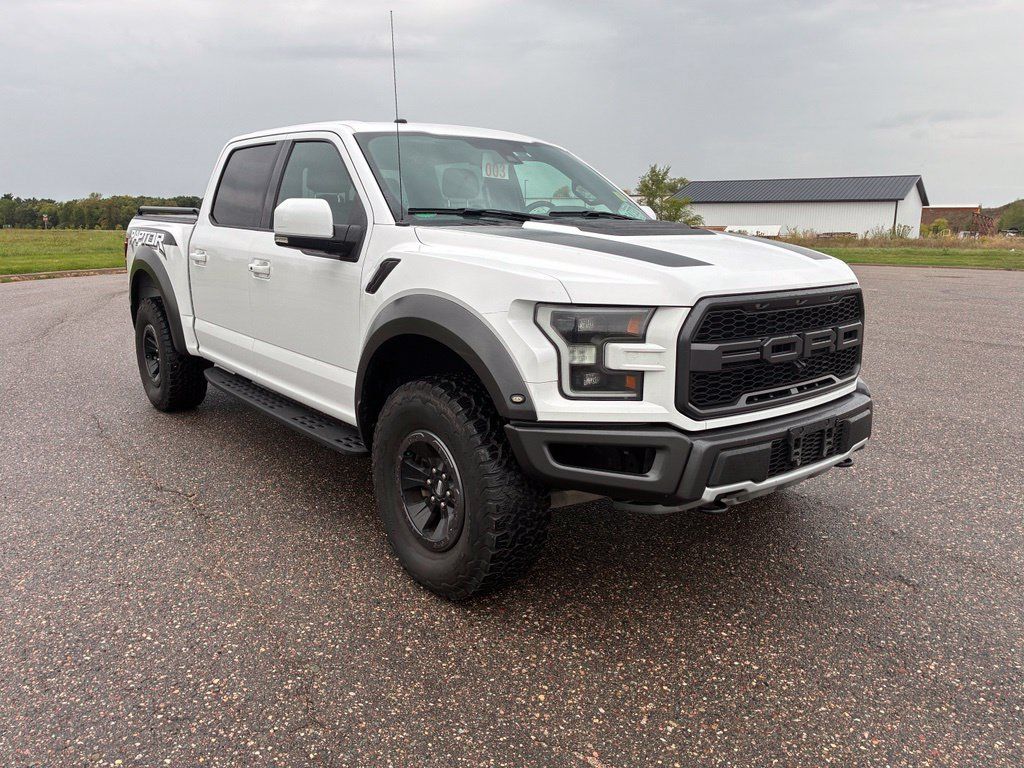 Used 2017 Ford F150 Raptor w/ Equipment Group 802A Luxury AWD/4WD image 2