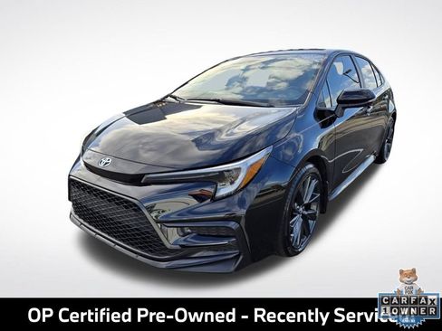 Used 2025 Toyota Corolla XSE FWD image 6