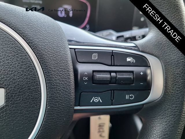 Certified 2023 Kia Sportage LX FWD image 17