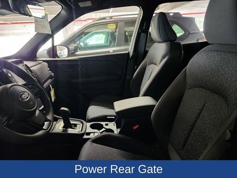 Used 2025 Subaru Forester Premium image 12