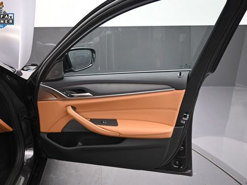 Certified 2023 BMW 540i w/ Premium Package RWD image 19