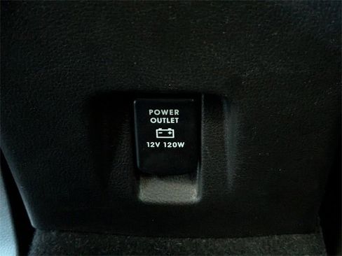 Used 2020 Mitsubishi Eclipse Cross LE image 15