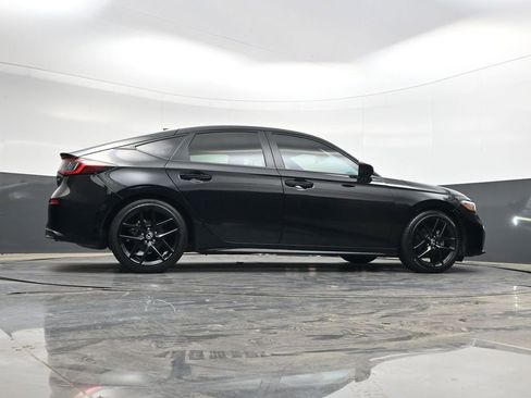 Certified 2025 Honda Civic Sport image 30