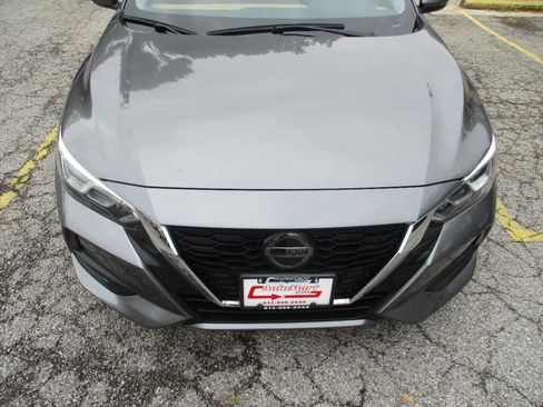 Used 2021 Nissan Sentra SV w/ SV Premium Package FWD image 24