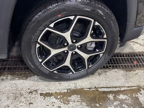 New 2026 Jeep Compass Limited w/ Sun, Sound & Navigation Group image 22