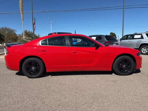 Used 2023 Dodge Charger SXT RWD image 6