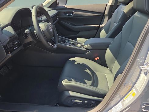 New 2026 Honda Accord EX-L image 9