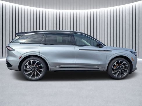 New 2026 Lincoln Nautilus Black Label image 2