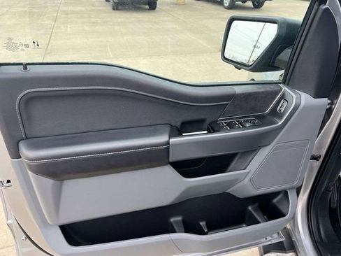 Used 2024 Ford F150 XLT w/ Mobile Office Package image 9