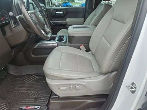 Used 2021 Chevrolet Silverado 1500 LTZ AWD/4WD image 15