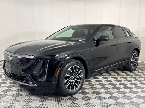 New 2026 Cadillac Lyriq Sport RWD image 2