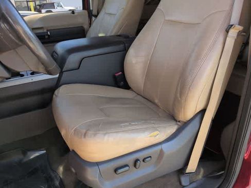 Used 2013 Ford F250 Lariat w/ Lariat Ultimate Pkg AWD/4WD image 15