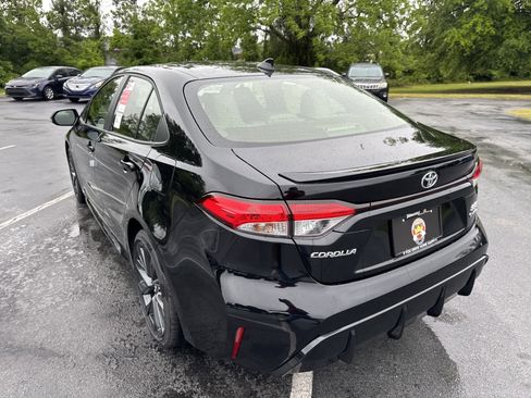 New 2026 Toyota Corolla SE FWD image 11