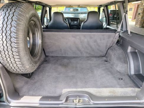 Used 2000 Jeep Cherokee Sport AWD/4WD image 18