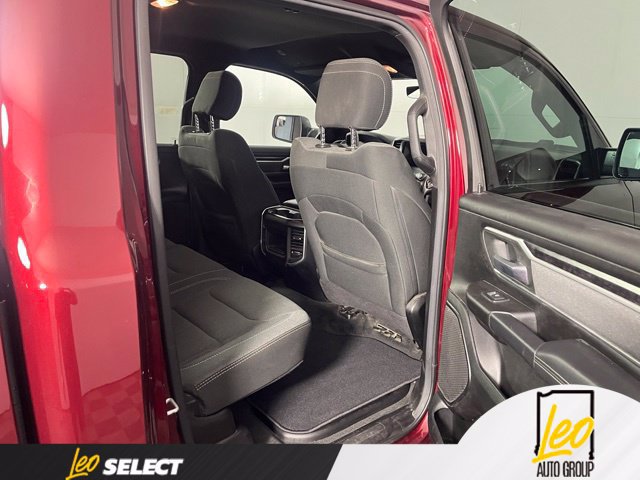 Used 2022 RAM 1500 Big Horn AWD/4WD image 11
