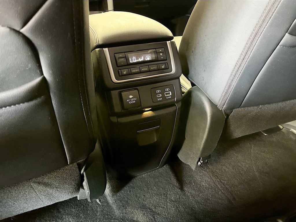 Used 2025 Subaru Ascent Bronze Edition AWD/4WD image 27