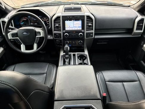 Used 2018 Ford F150 Lariat w/ Equipment Group 502A Luxury AWD/4WD image 9