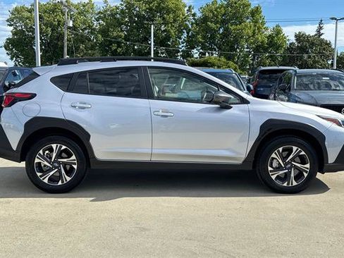 Certified 2025 Subaru Crosstrek 2.0i Premium image 2