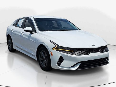 Used 2021 Kia K5 LXS FWD image 3