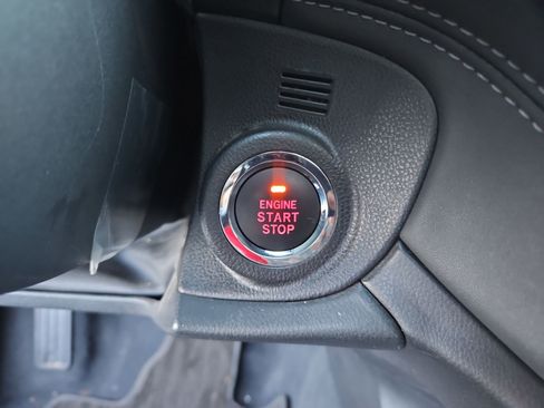 Used 2025 Subaru Outback Premium image 23