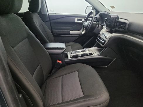 Used 2022 Ford Explorer XLT AWD/4WD image 21