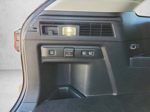 Used 2025 MAZDA CX-70 Plug-In Hybrid w/ Premium Pkg AWD/4WD image 29