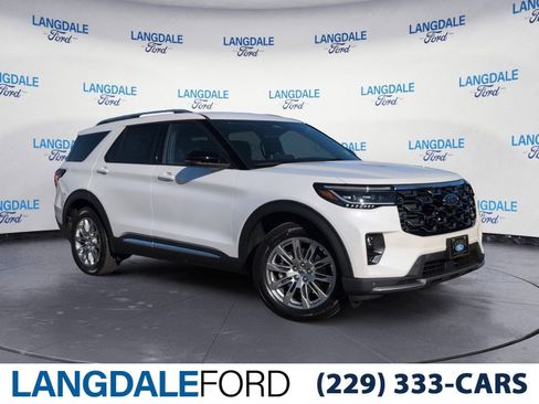 New 2026 Ford Explorer Platinum RWD image 1