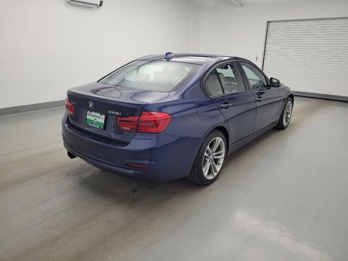 Used 2016 BMW 328i xDrive Sedan AWD/4WD image 9