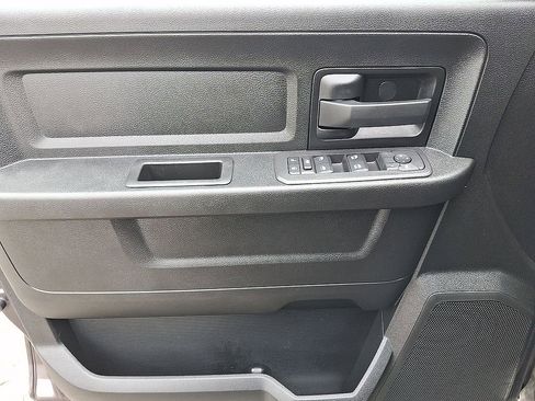 Used 2025 RAM 2500 Tradesman AWD/4WD image 16