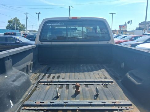 Used 2005 Ford F350 XLT AWD/4WD image 10