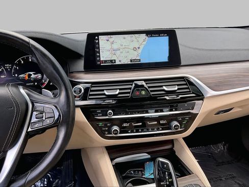 Used 2017 BMW 540i xDrive AWD/4WD image 6