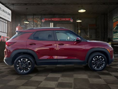 Certified 2023 Chevrolet TrailBlazer LT FWD image 5