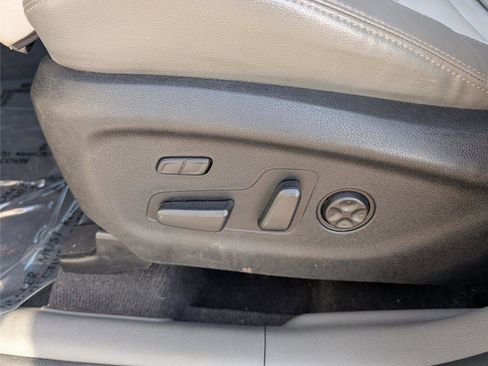 Used 2017 Kia Sorento SX FWD image 13