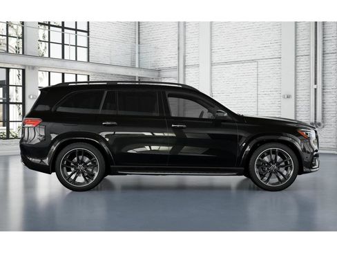 New 2026 Mercedes-Benz GLS 580 4MATIC image 2