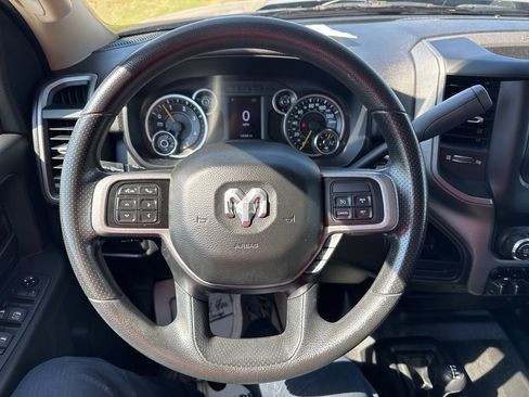 Used 2020 RAM 2500 Tradesman w/ Chrome Appearance Group AWD/4WD image 10