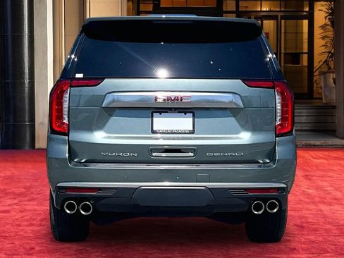 Used 2024 GMC Yukon Denali RWD image 5