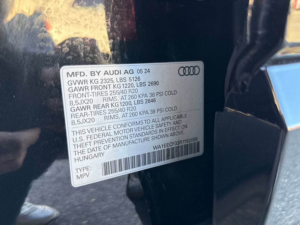 Used 2024 Audi Q3 2.0T Premium Plus w/ Premium Plus Package AWD/4WD image 35