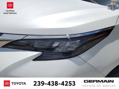 Certified 2025 Toyota Sienna XLE FWD image 14